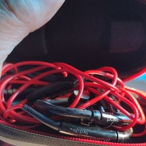 Power Beats By Dr Dre Wired in Case